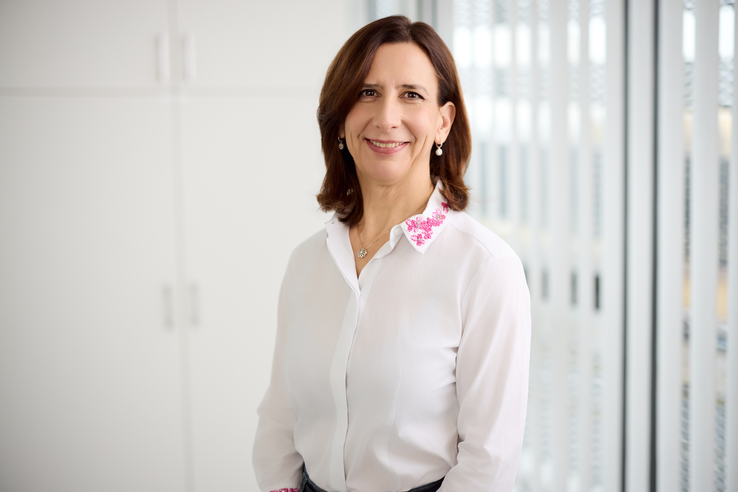 Ginekologinja Urška Bizjak Ogrinc v ginekološki ambulanti v Ljubljani